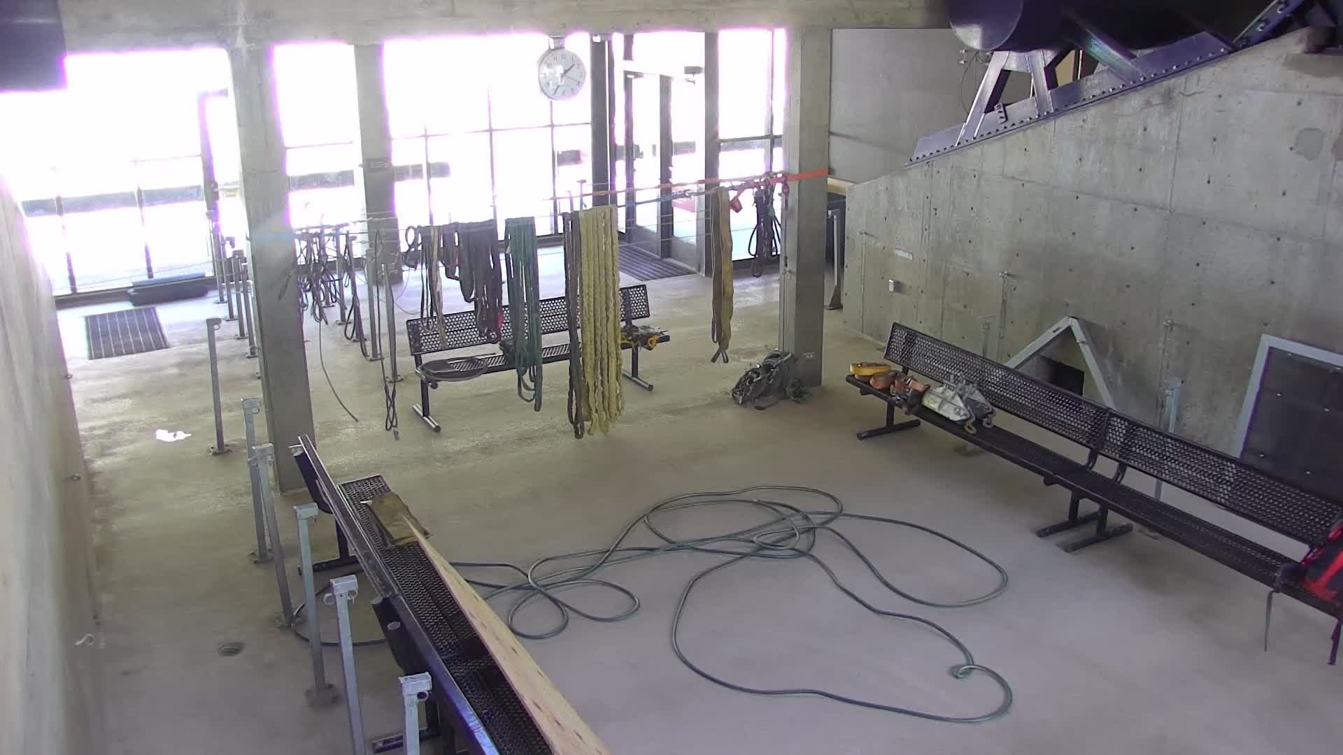 Tram Bullpen