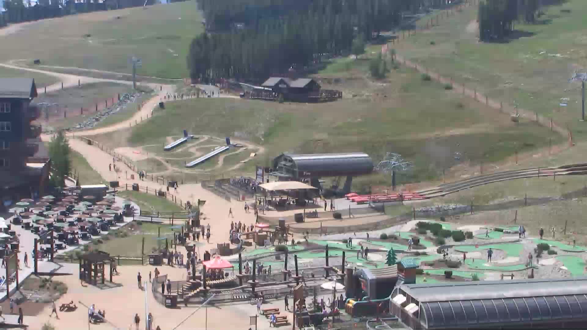 Breckenridge — Peak 8 Base webcam